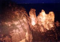 Three Sisters Night 1a001
